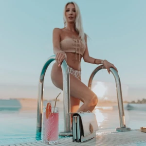 Kép 6/6 - Abso-vegan-BCAA-grapefruit-Alexy Vivien